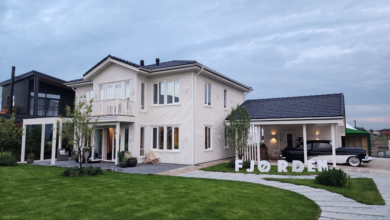 Дом Адель на выставке, панельно-каркасный PREFAB